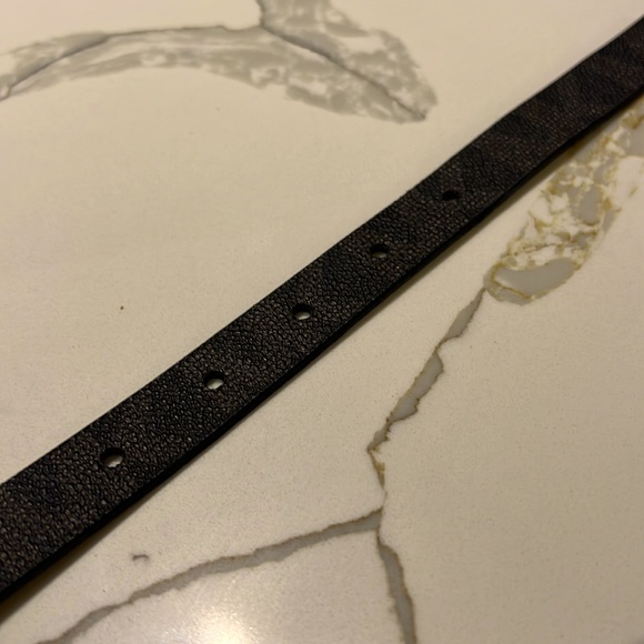 MICHAEL Michael Kors Reversible Signature Belt - Picture 6 of 6